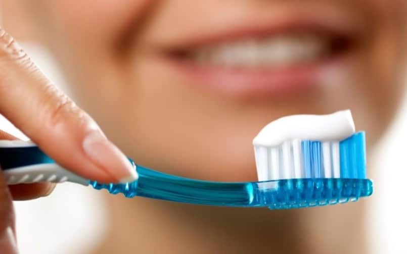 7 myter tænder og mundhygiejne - TandlægeCenter